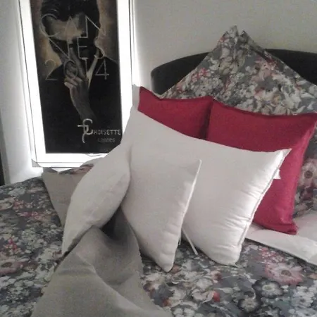 7 Croisette Apartment